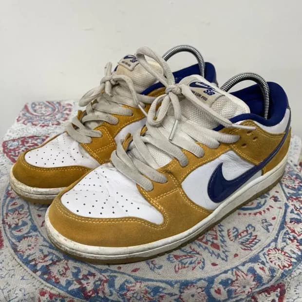 덩크 SB 로우 레이저 오렌지 스니커즈 265 E00821