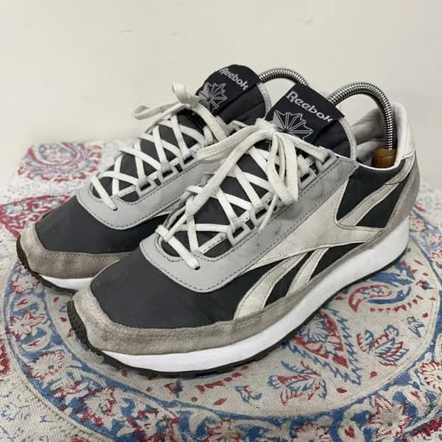 리복 아즈텍 운동화 신발 255 E00840