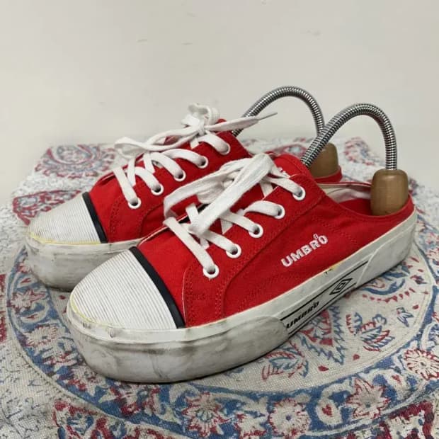 엄브로 도프라이너 뮬 스니커즈 250 E00886