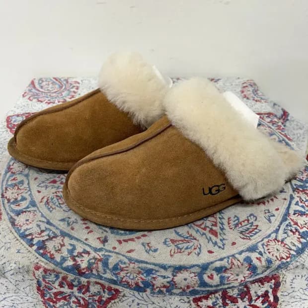 어그 UGG 스케페트 체스넛 슬리퍼 털슬리퍼 230 E00967