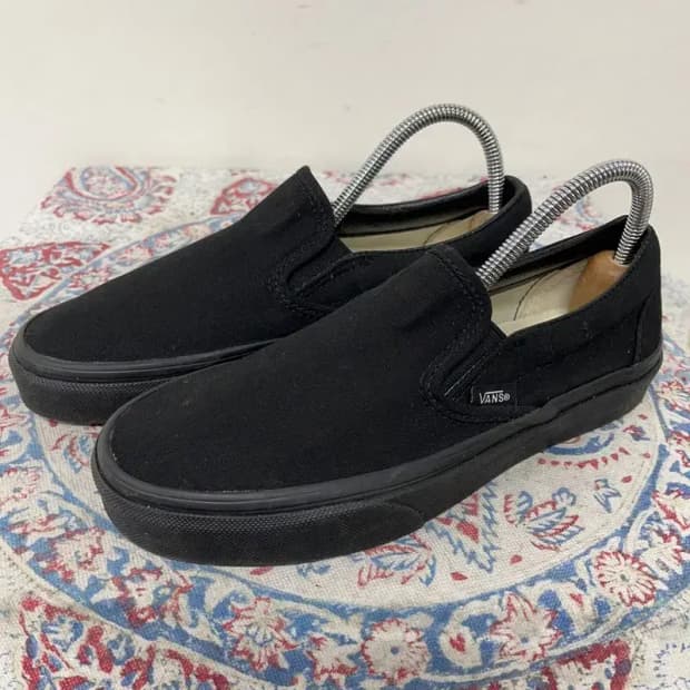 반스 클래식 슬립온 블랙 스니커즈 230 E01020