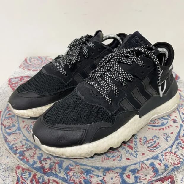 아디다스 나이트 조거 블랙 운동화 245 E01024