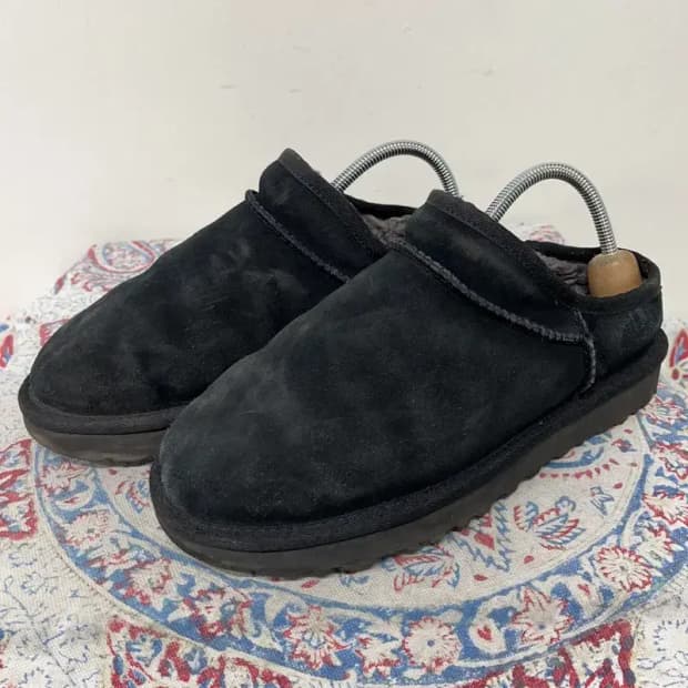 어그 UGG 클래식 슬리퍼 블랙 어그부츠 250 E01055