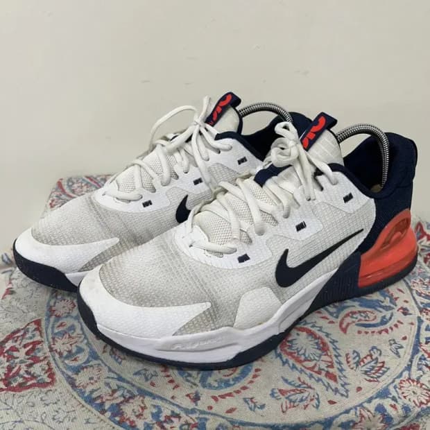 나이키 에어 맥스 알파 트레이너 5 운동화 러닝화 280 E01080