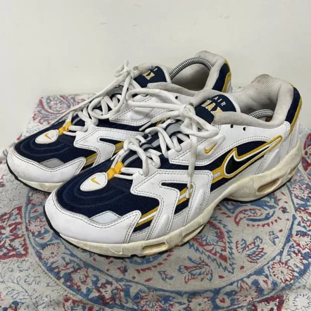 나이키 에어맥스 96 II XX 골든 로드 스니커즈 285 E01088