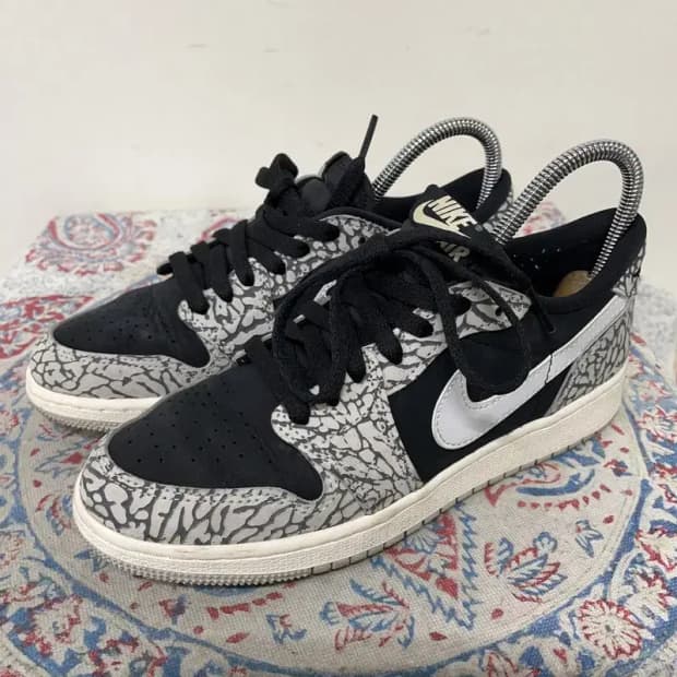 나이키 에어조던 1 레트로 로우 시멘트 스니커즈 235 E01111