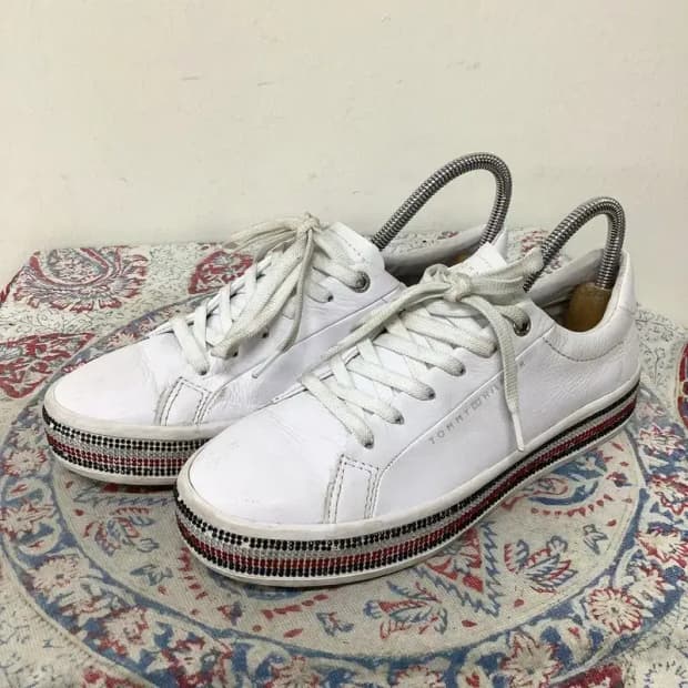 타미힐피거 라인스톤 트레이너 스니커즈 운동화 235 E01135