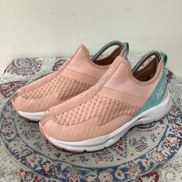 네파 암피오 에어리 슬립온 캐주얼화 신발 230 E01137