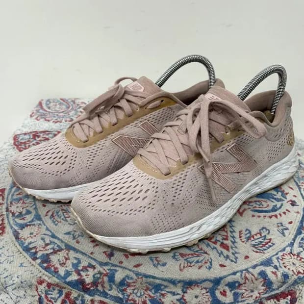 뉴발란스 프레쉬폼 운동화 러닝화 245 E01192