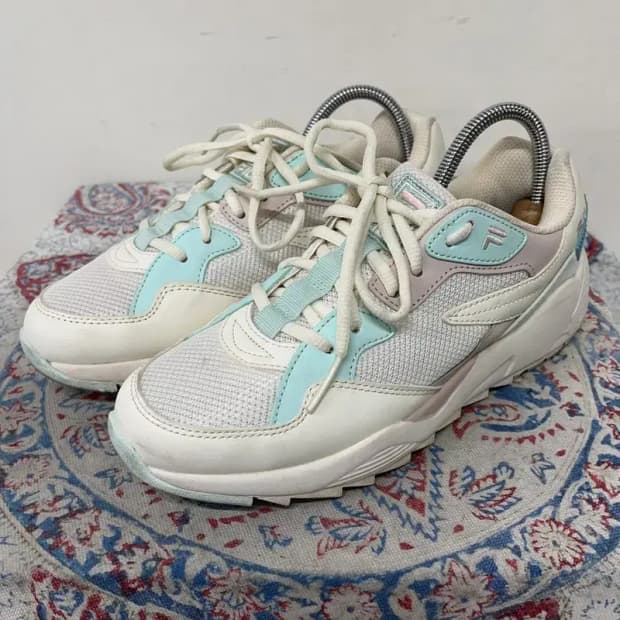 필라 휠라 볼트 어글리슈즈 운동화 235 E01205