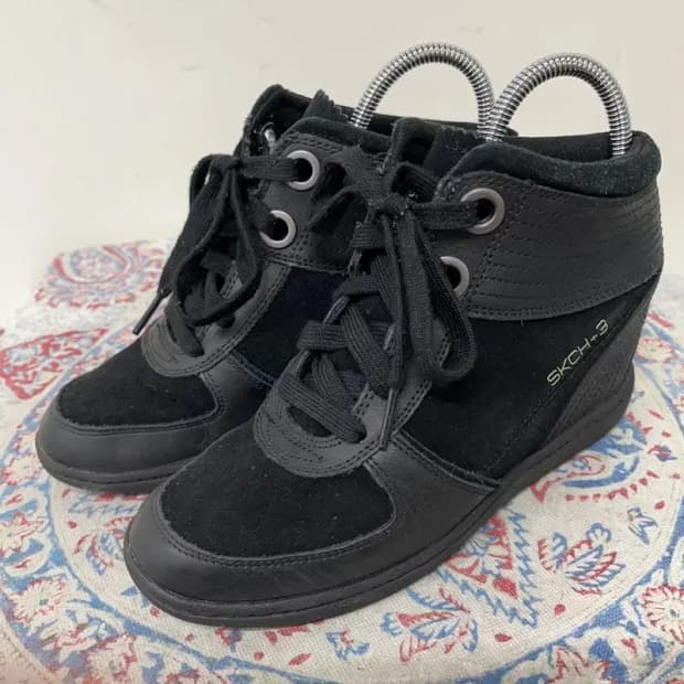 스케쳐스 웨지 여성 스니커즈 운동화 230 E01232