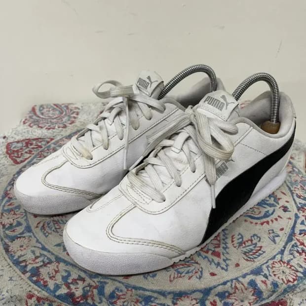 푸마 투리노 화이트 스니커즈 신발 245 E01242