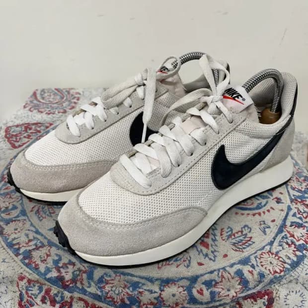 나이키 에어 테일윈드 79 화이트 블랙 스니커즈 235 E01243