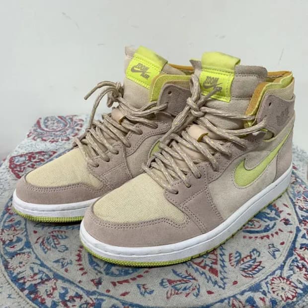 나이키 에어 조던 1 줌 에어 컴포트 스니커즈 운동화 230 E01290