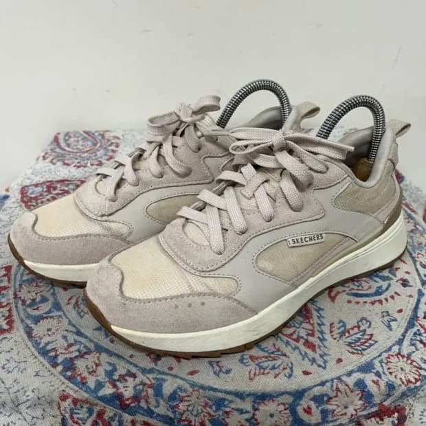 스케쳐스 스트리트 스니커즈 운동화 230 E01300