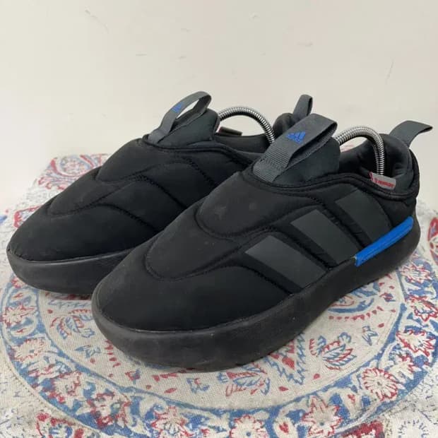 아디다스 아디퍼프 블랙 패딩신발 겨울신발 245 E01402