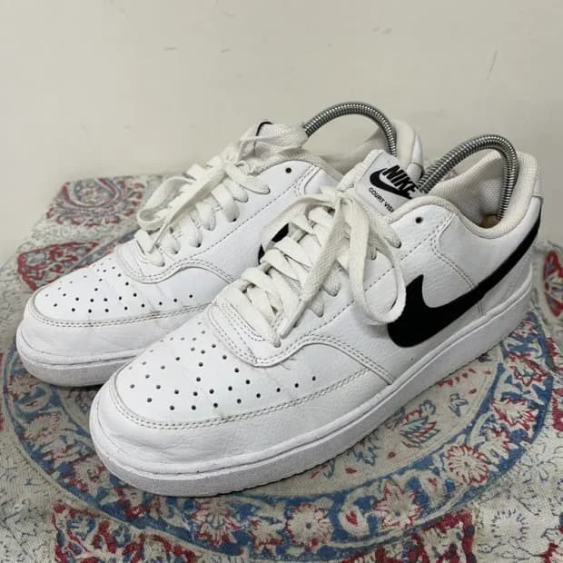 나이키 코트 비전 로우 넥스트 네이처 스니커즈 265 E01522