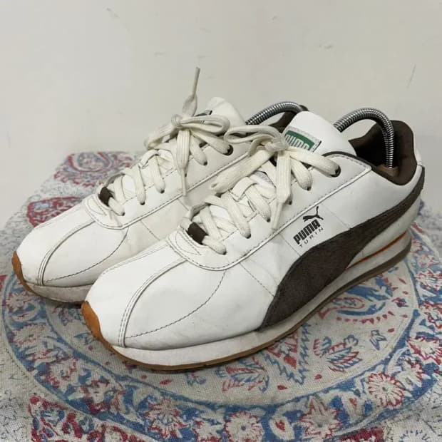 푸마 튜린4 웜 스니커즈 운동화 260 E01636