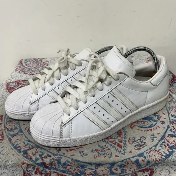 아디다스 슈퍼스타 80S 하프 하트 스니커즈 신발 250 E01657