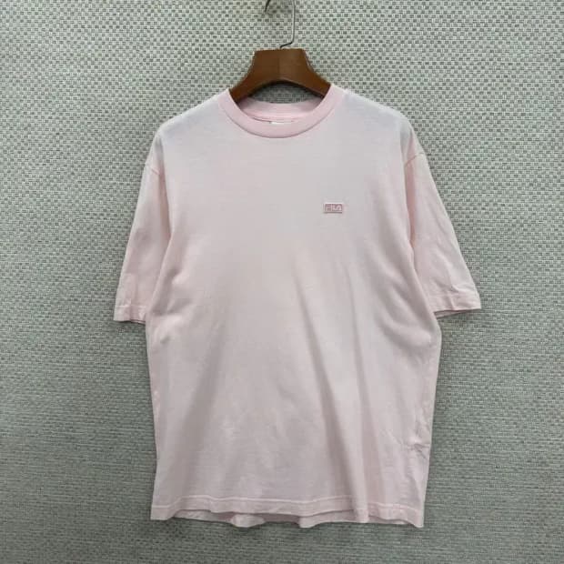 필라 FILA 라이트 핑크 캐주얼 반팔티 95 D06496