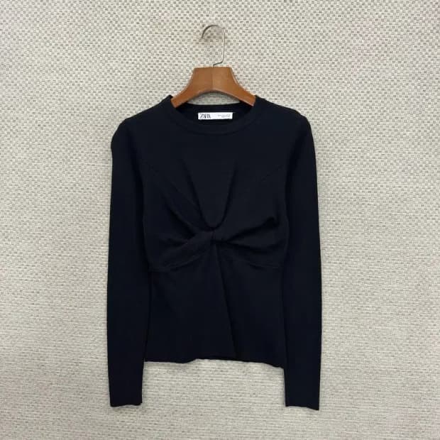 자라 ZARA 여성 골지 꼬임 니트 85 D06747
