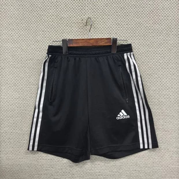아디다스 삼선로고 트레이닝 츄리닝 반바지 M D07959