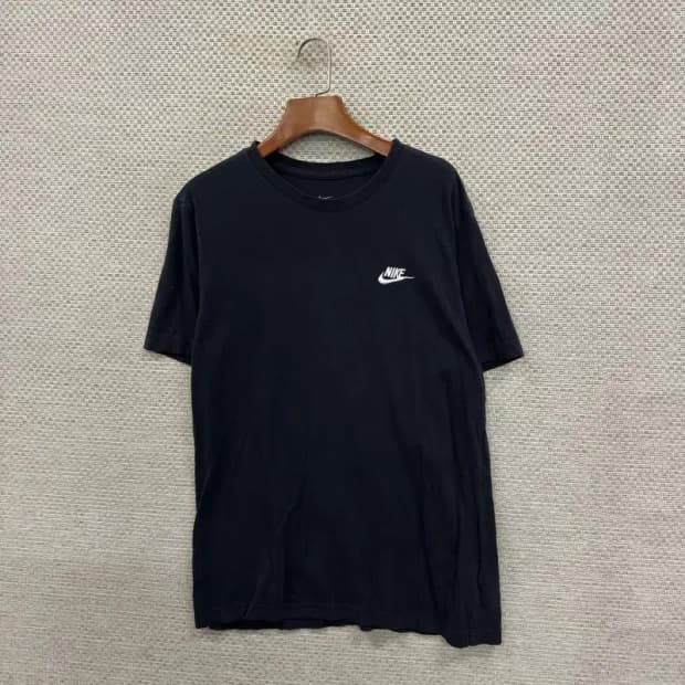 나이키 캐주얼 블랙 반팔티 100 D08038