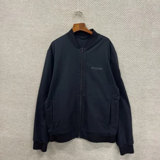 디스커버리 캐주얼 블랙 홑겹 블루종 자켓 105 D08449