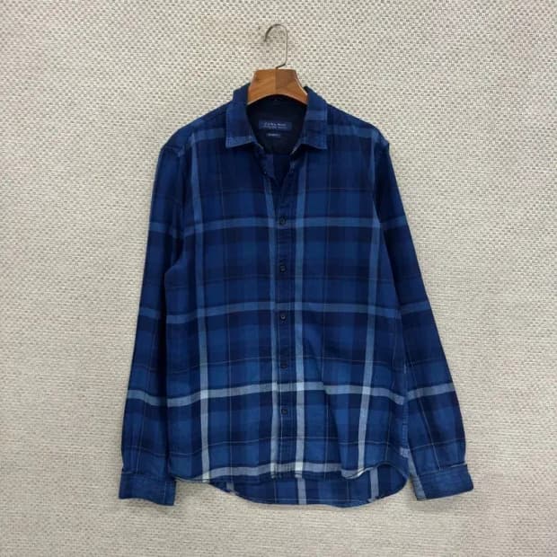 자라 ZARA 릴렉스핏 그라데이션 긴팔 셔츠 95 D08523