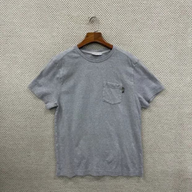 내셔널지오그래픽 캐주얼 백프린팅 반팔티 90 D08700