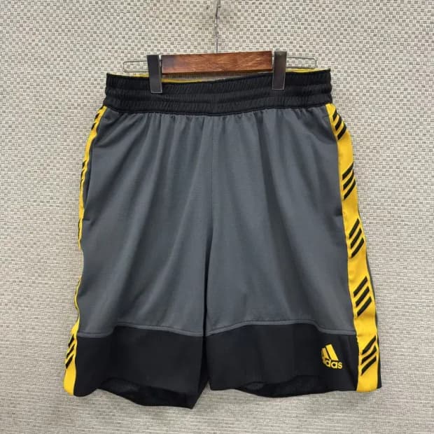 아디다스 프린팅로고 운동 츄리닝 반바지 XL D08812