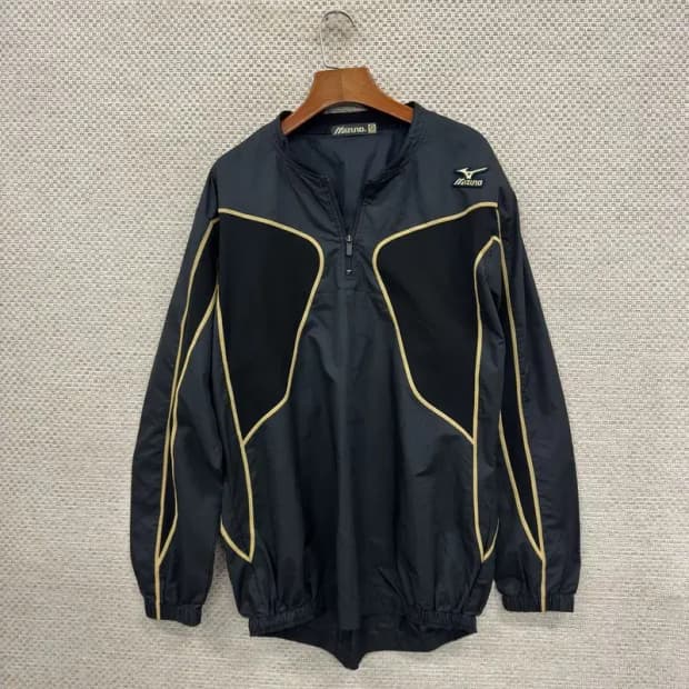 미즈노 올드스쿨 오버핏 바람막이 자켓 105 D09544
