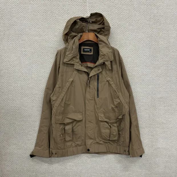 블랙야크 아웃도어 바람막이 자켓 105 D09952