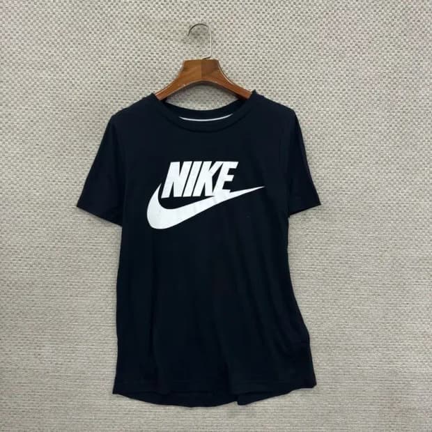 나이키 빅프린팅로고 캐주얼 오버핏 반팔티 90 D10037