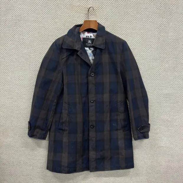 버버리 캐주얼 블랙라벨 체크 코트 95 D12094