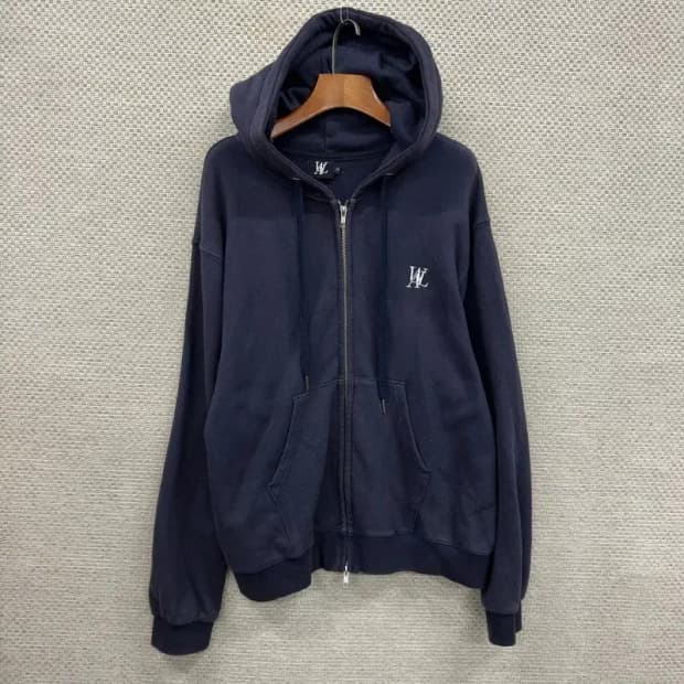 우알롱 캐쥬얼 자수로고 후드집업 100 D12176