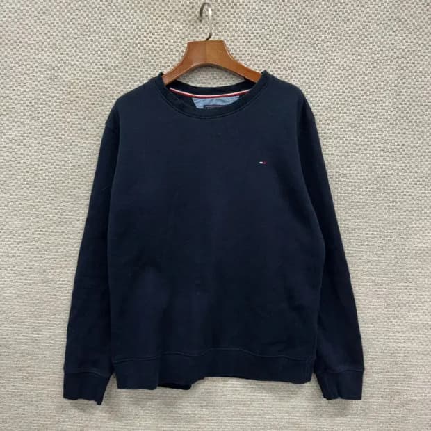 타미힐피거 캐쥬얼 약기모 자수로고 맨투맨 95 D12252