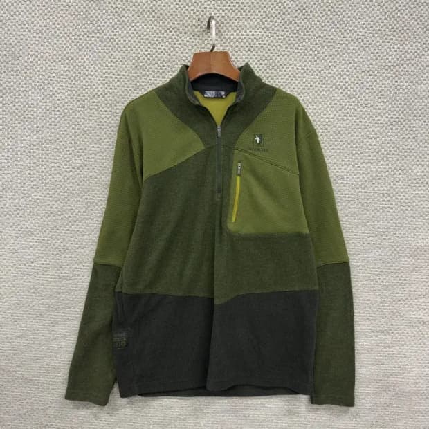 블랙야크 아웃도어 등산 반집업 맨투맨 100 D12265