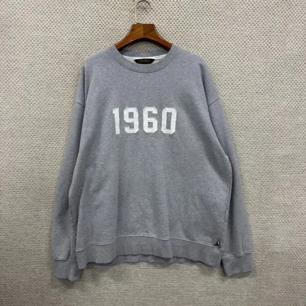 유니폼브릿지 자수로고 오버핏 맨투맨 105 A00104