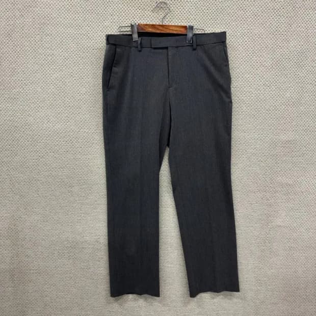 무신사스탠다드 캐쥬얼 투버튼 슬랙스 바지 34인치 A00431