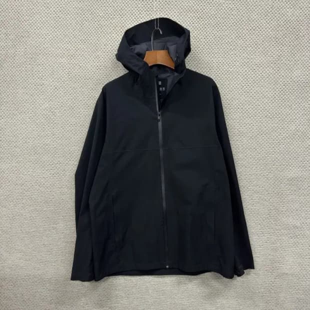 유니클로 캐주얼 윈드러너 바람막이 자켓 100 A00667