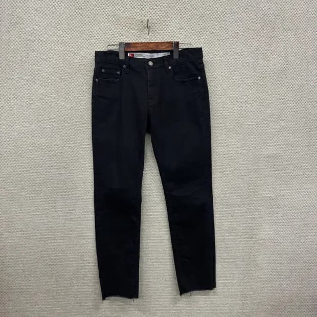 페이탈리즘 슬림핏 블랙진 스판 데님 흑청바지 46 A00921