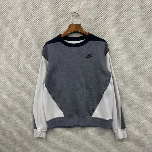 나이키 캐주얼 프린팅로고 배색 숏 스웻셔츠 맨투맨 M A00974