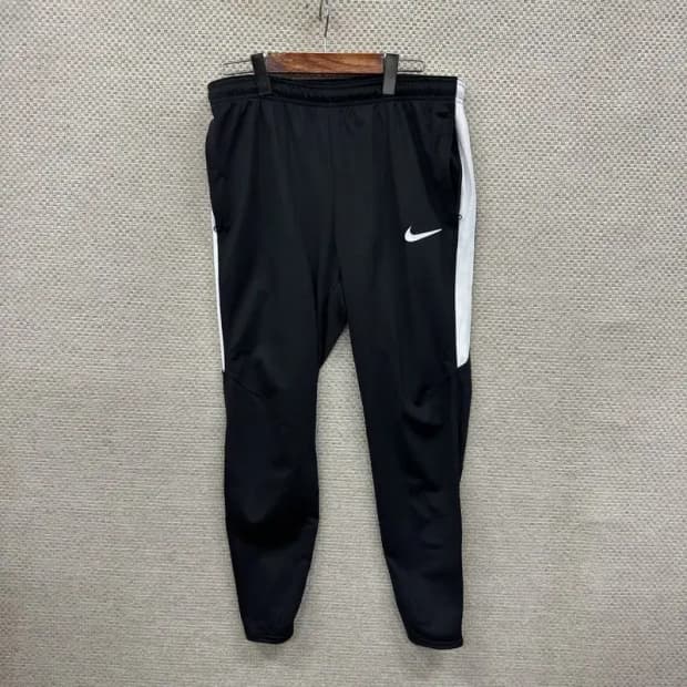 나이키 자수로고 드라이핏 트랙팬츠 츄리닝바지 XL A01065