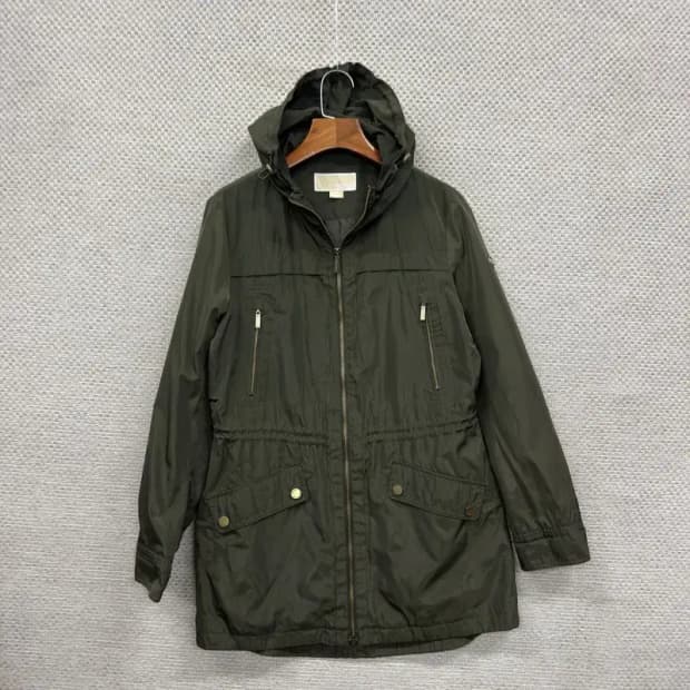 마이클코어스 캐주얼 금장로고 윈드러너 바람막이 자켓 S A01221