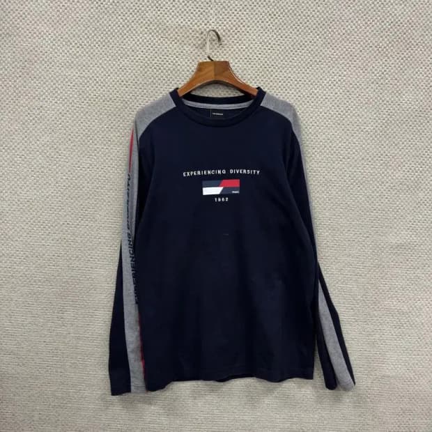 아이더 아웃도어 롱슬리브 긴팔티 L A01308