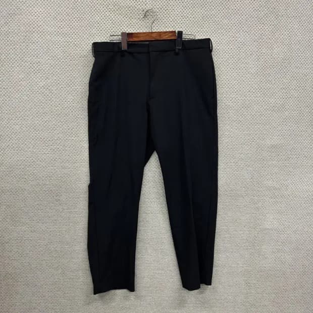 유니클로 캐주얼 블랙 슬랙스 팬츠 L A01320