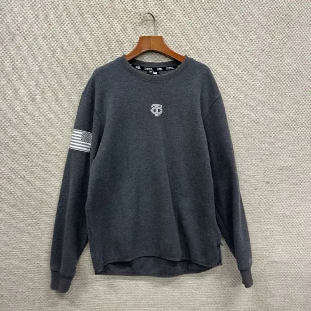 뉴에라 캐주얼 프린팅 스웻셔츠 맨투맨 L A01405