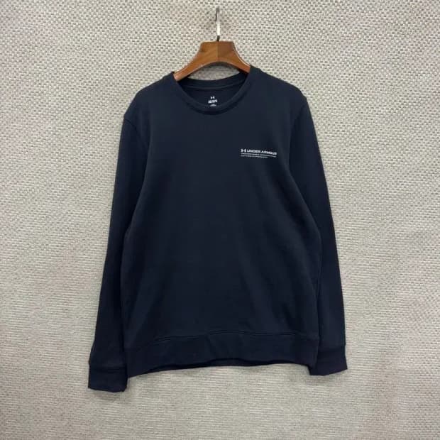 언더아머 캐주얼 프린팅로고 스웻셔츠 맨투맨 100 A00807