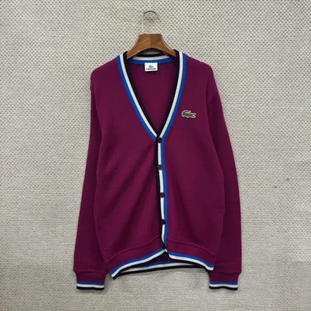 라코스테 올드스쿨 울 니트 가디건 100 A01667